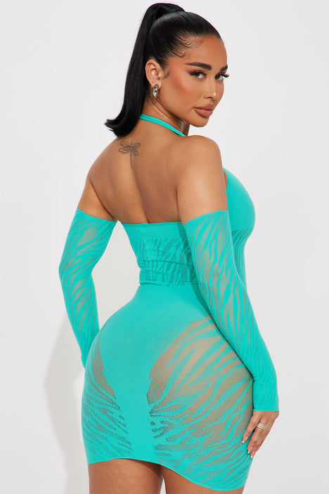 Kiki mini hot sale dress fashion nova