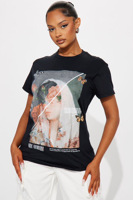 Timeless Beauty Graphic Tshirt Black