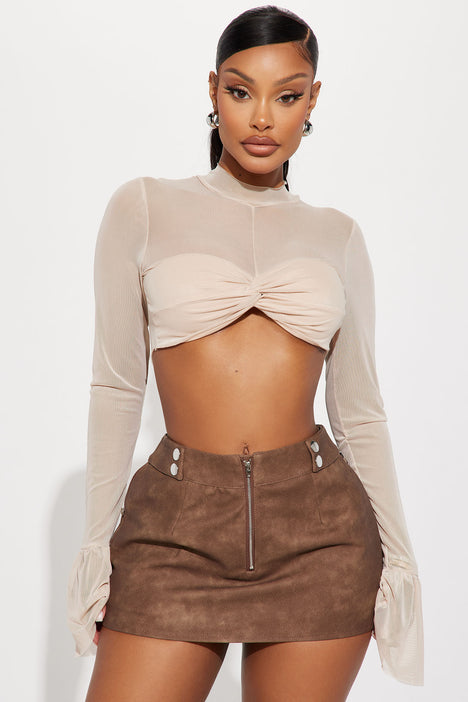 Beige store mesh top