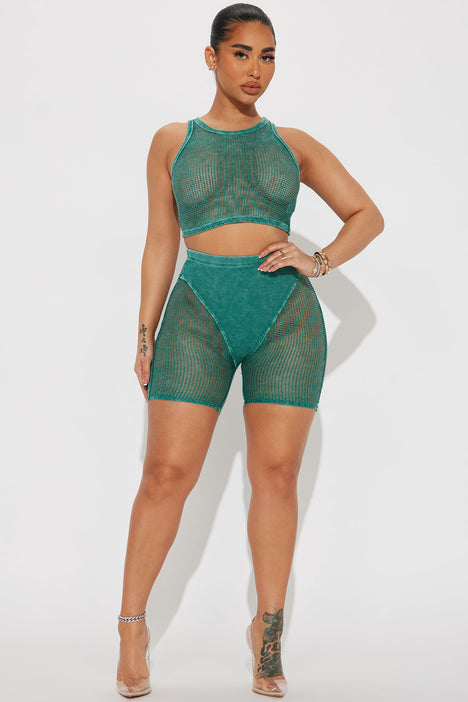 Fashion nova shop fishnet shorts