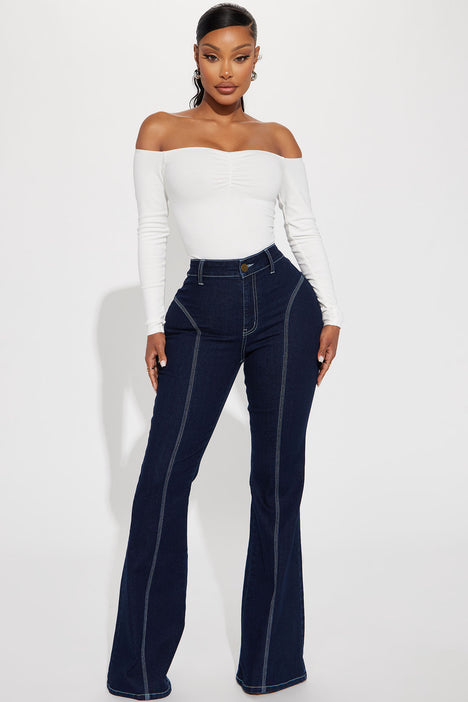 Dark new arrivals flare jeans