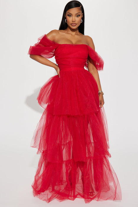 Fashion nova off the tulle gown sale