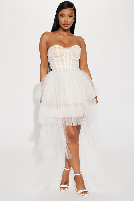Fashion nova off the tulle gown clearance
