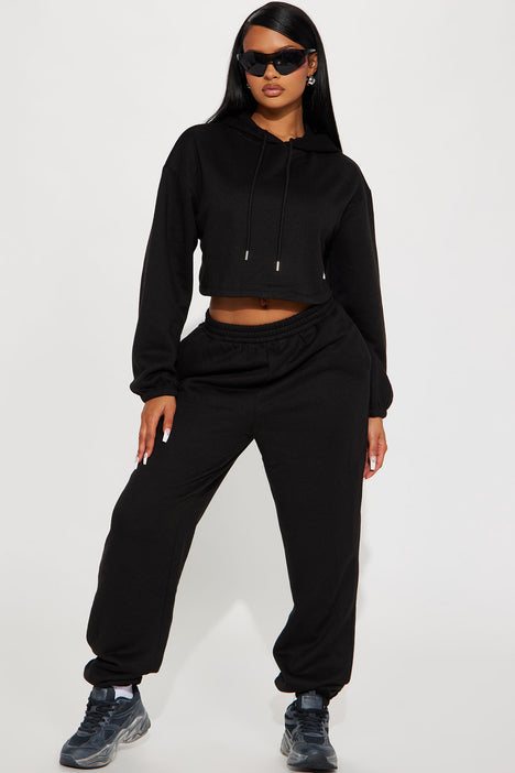 Fashion nova sweatpants set 2025
