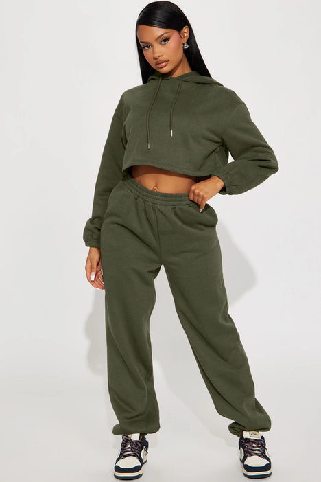 Olive green sales jogger set