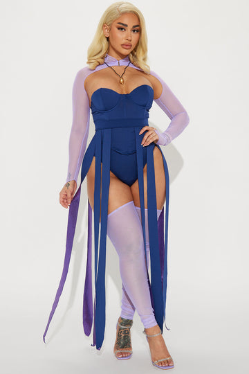 Fashion nova shop 70s costume