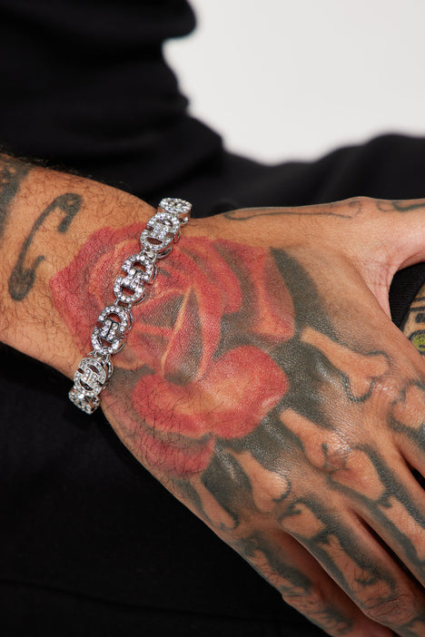 Free bracelet shop no shipping
