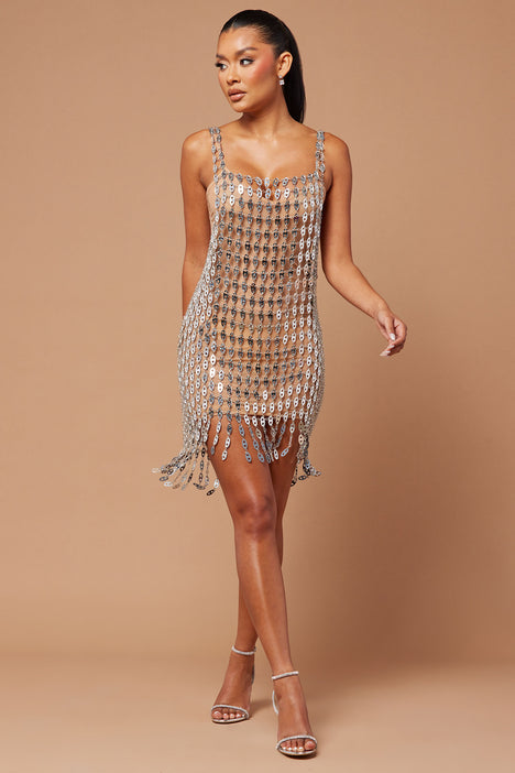 Fashion nova chain dress discount