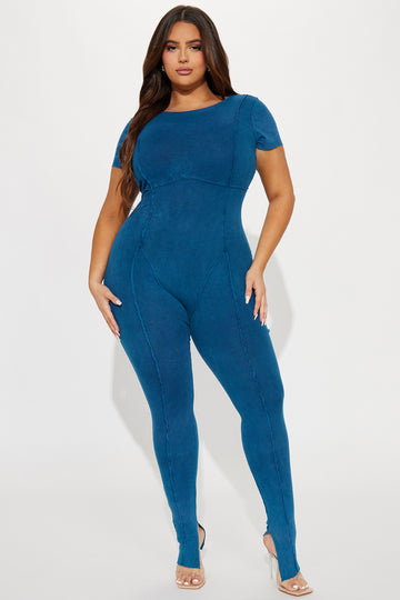 Fashion nova 2024 plus size jumpsuits