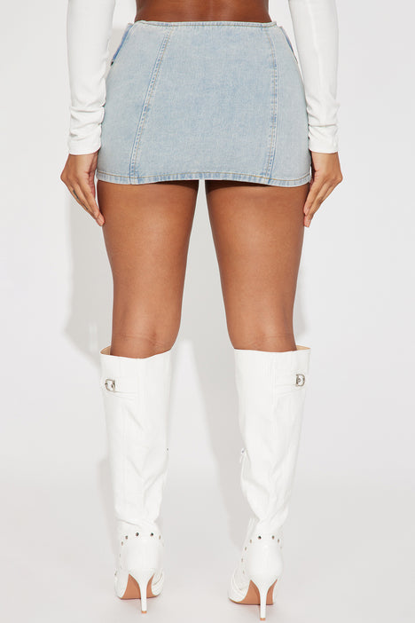 White denim discount micro mini skirt