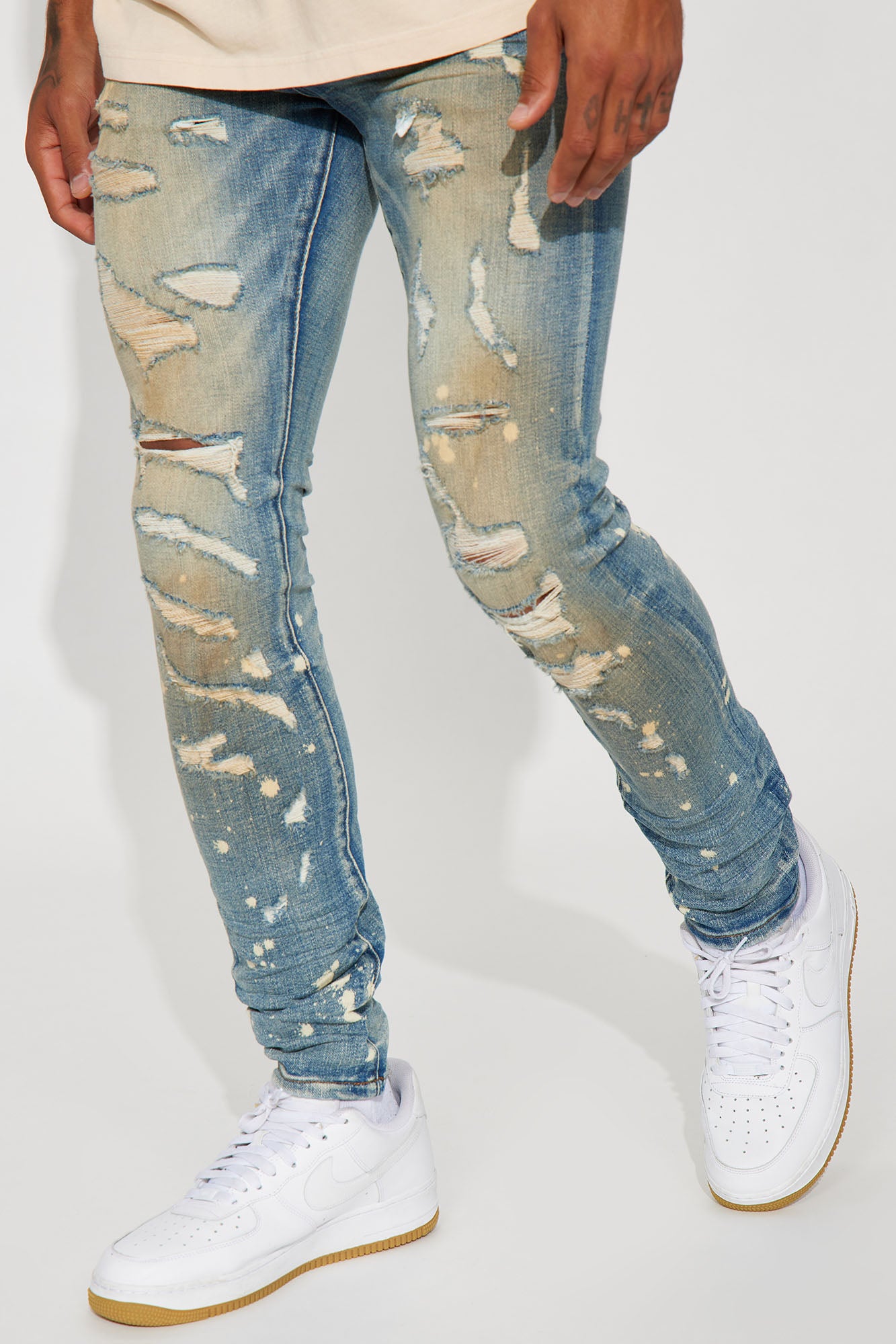 Fashion nova clearance paint splatter jeans