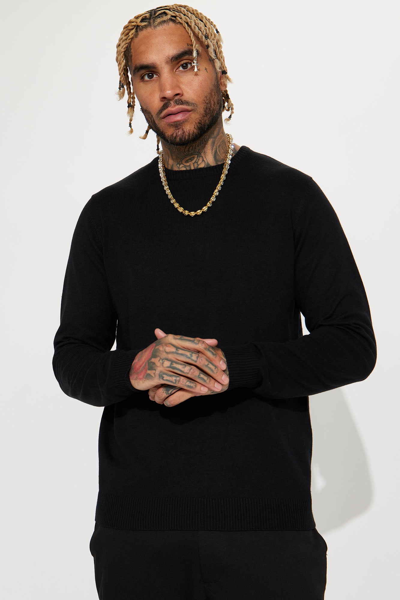Stylish crewnecks on sale