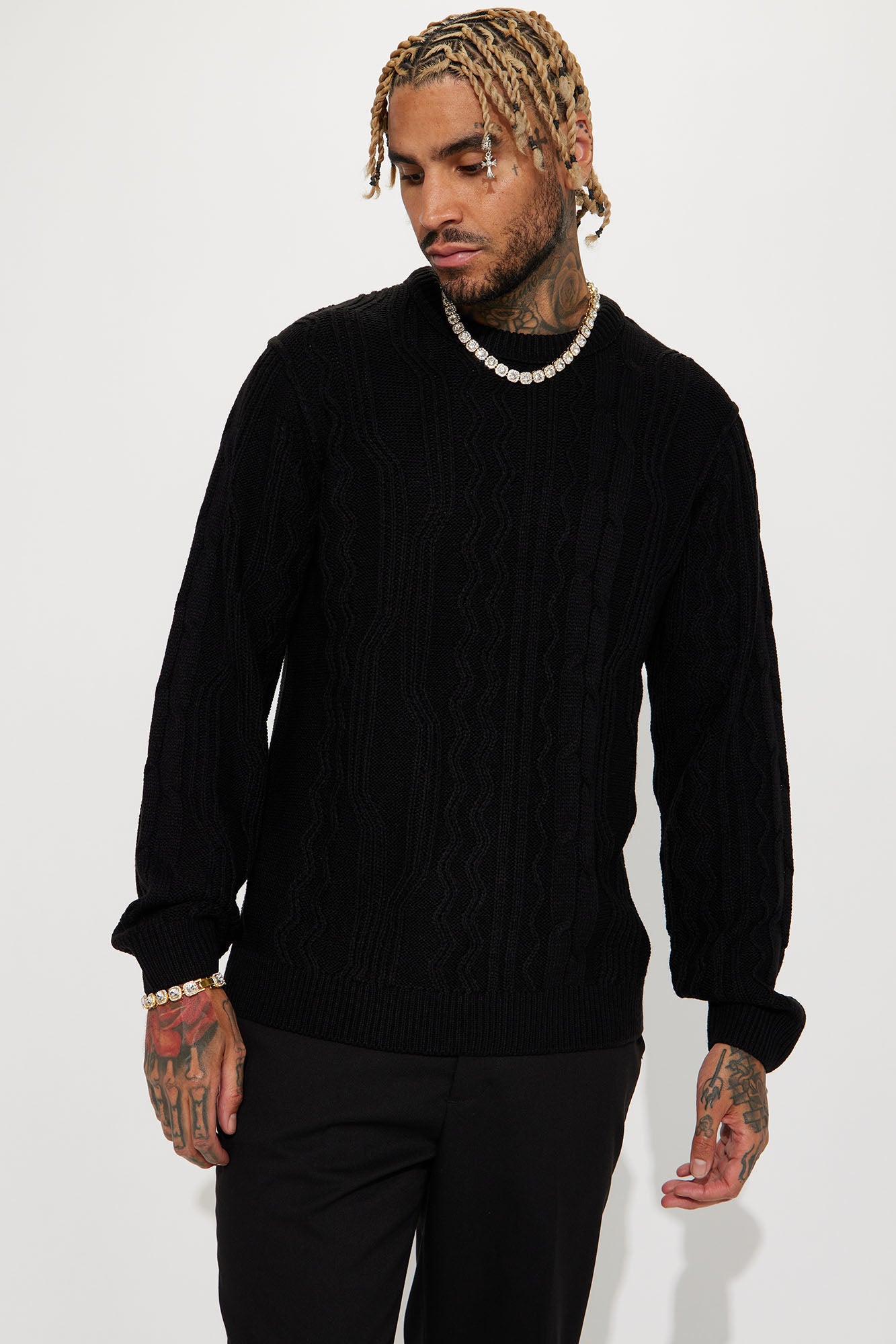 Black discount knitted pullover