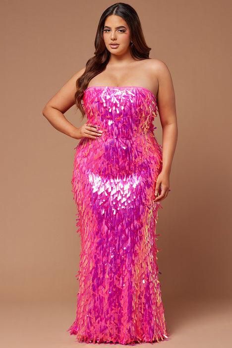Brynn Whitfield's Pink Sequin Cutout Gown