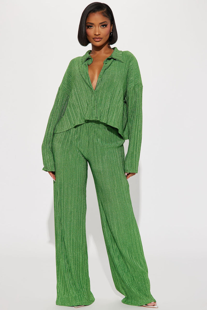 Nichole Metallic Plisse Pant Set - Green | Fashion Nova, Matching Sets ...