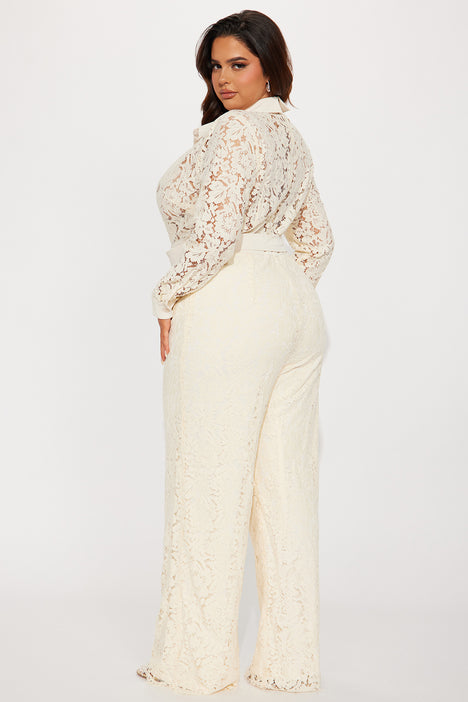 Fashion nova shop white lace jumpsuit