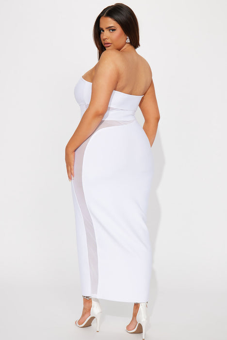 White dress plus size fashion nova best sale