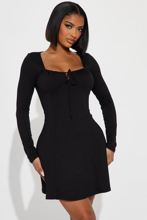 Little black dress best sale sofia