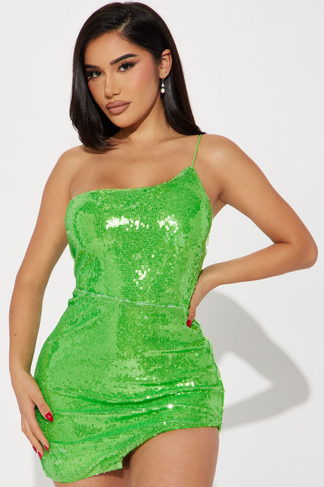 Green Sequin Bodycon Mini Dress | Womens | Medium | 100% Polyester | Lulus | Cocktail Dresses | Holiday Dresses | Some Stretch
