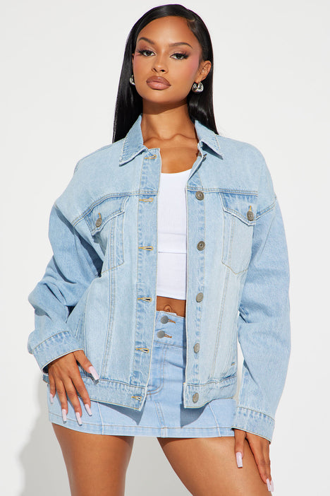 High Standards 90 s Boyfriend Denim Trucker Jacket Light Wash