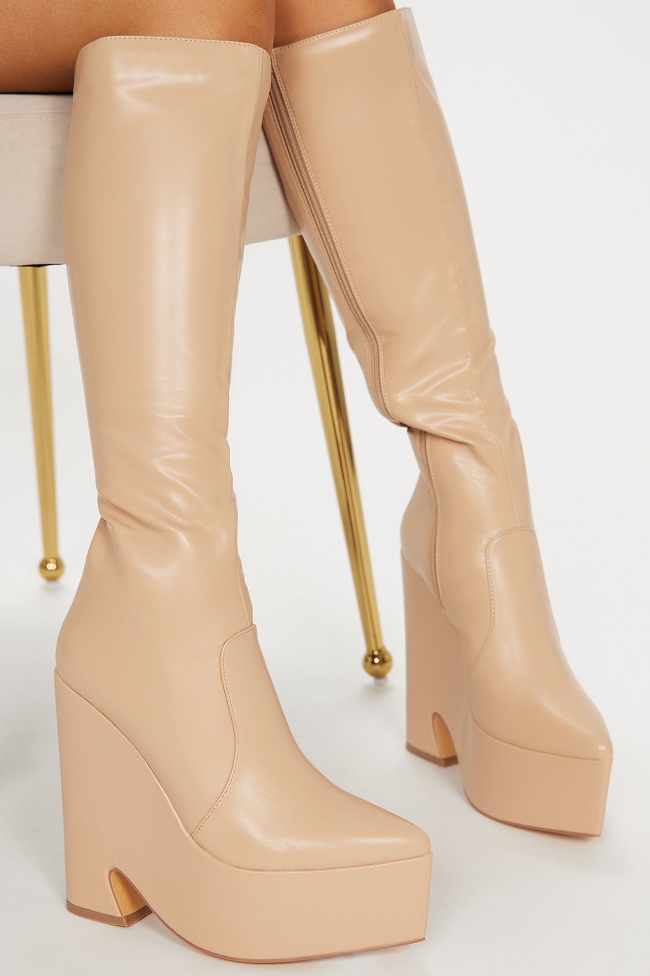 Women in boots nude sale