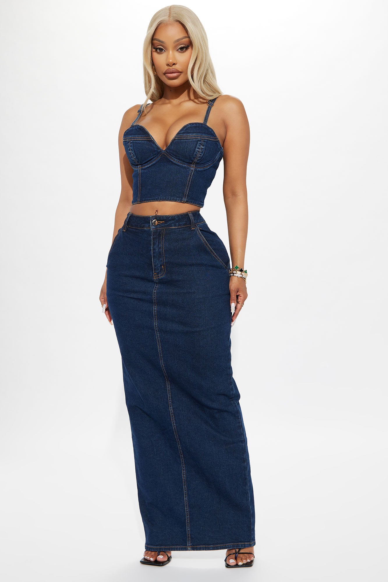 Blue jean hot sale skirt fashion nova
