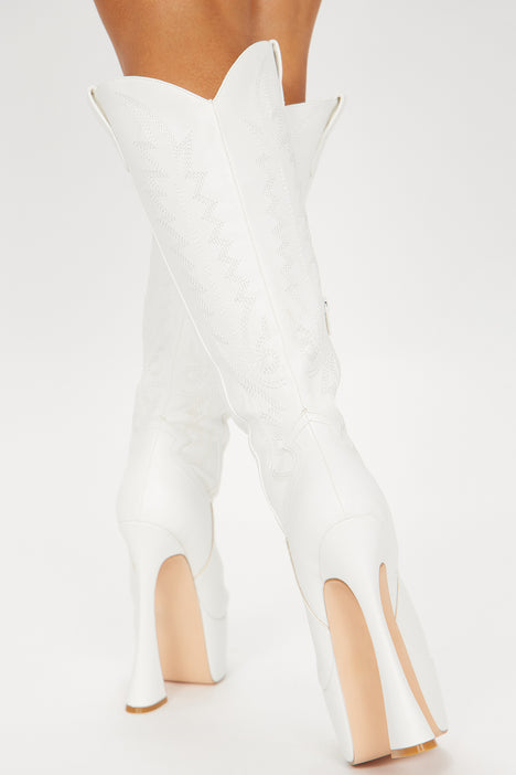 White booties hotsell near me