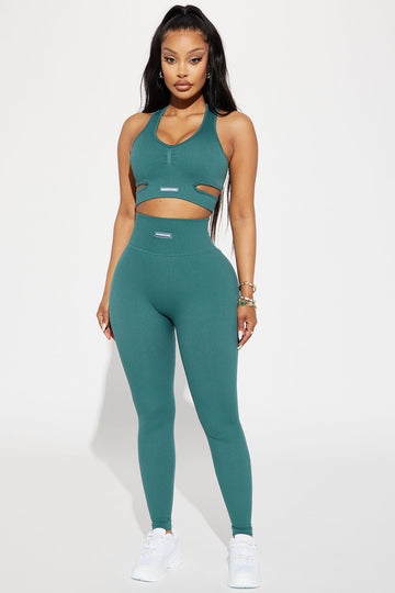 Workout clothes discount fashion nova