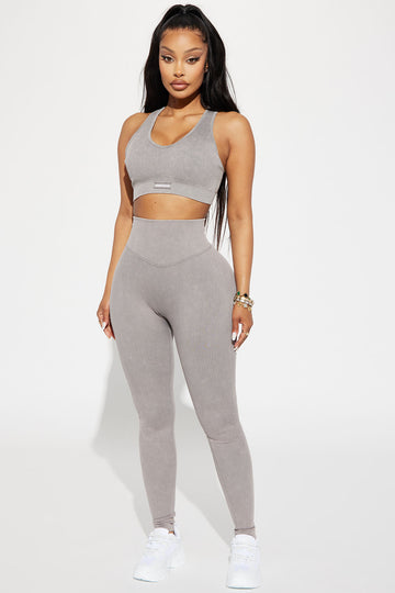 Strong Is Sexy Crop Active Legging - Charcoal, Fashion Nova, Nova Sport  Bottoms