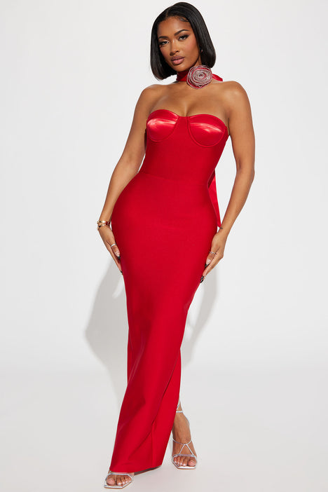 Red choker maxi dress discount