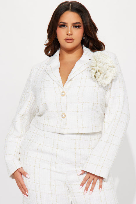 Fashion nova white suit discount