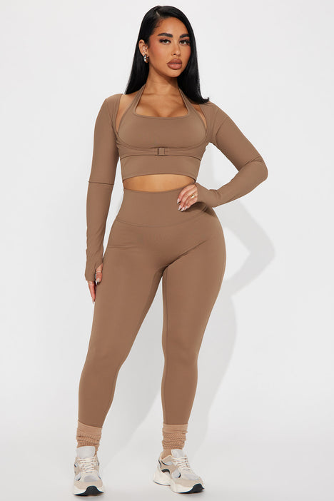 Fashion nova activewear top