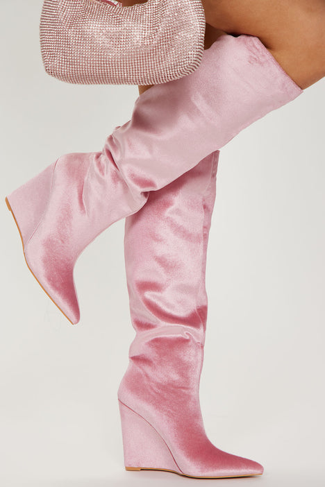 Fashion nova best sale pink boots