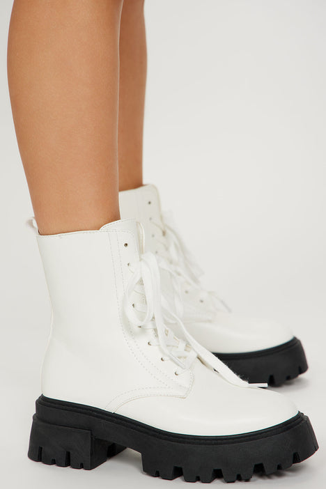 White flat lace up boots online