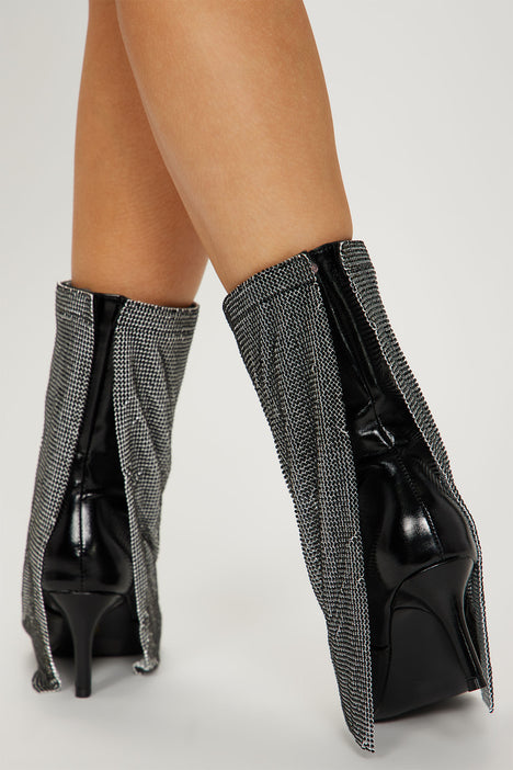 Fashion nova cheap clear boots