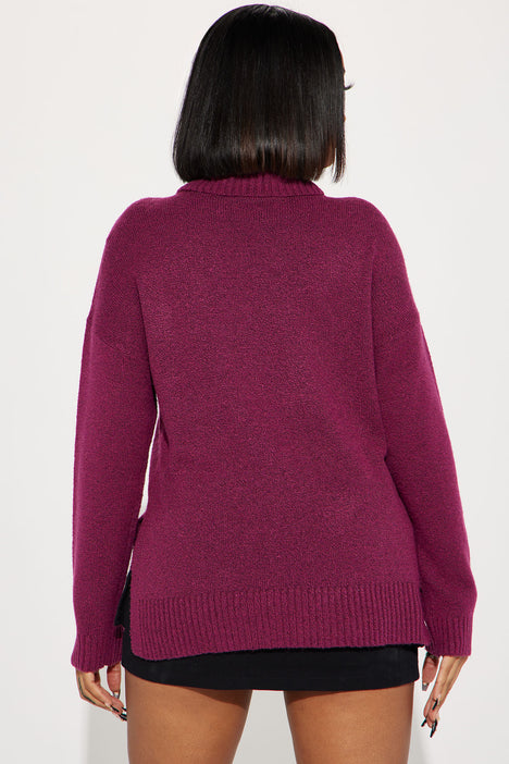 Della Turtleneck Sweater Raspberry