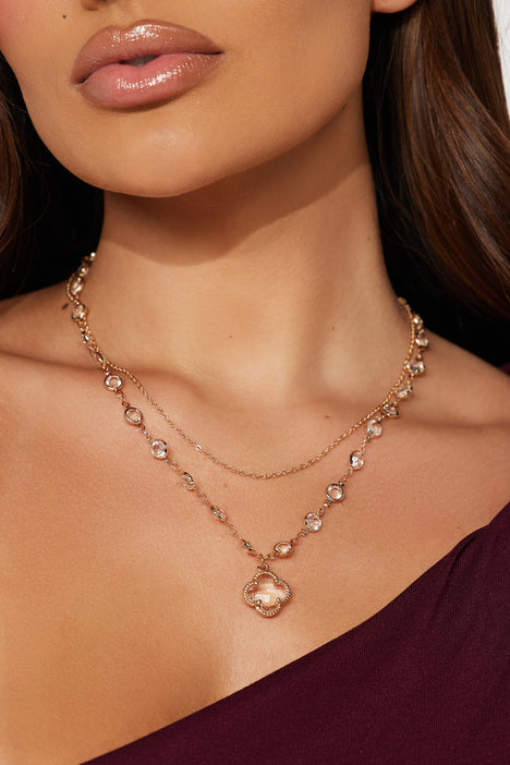 Clear Clover Crest Necklace Gold Fashion Nova Jewelry Fashion Nova