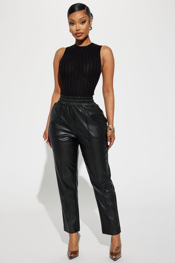 Black leather pants fashion nova sales