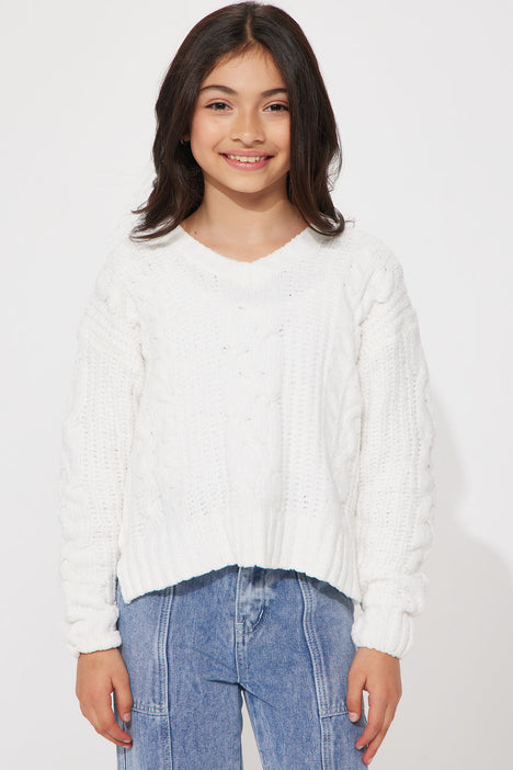 Mini Chenille V Neck Cable Stitch Sweater White