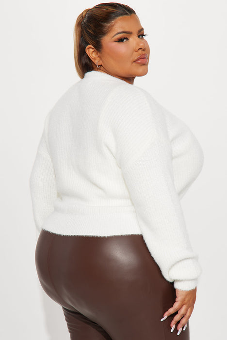Fuzzy sweater fashion nova online