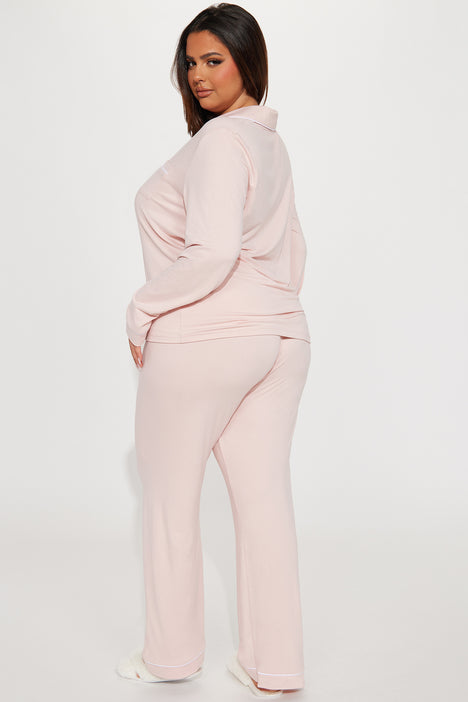 Fashion nova best sale plus size loungewear