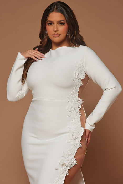 White dresses fashion nova plus size sale