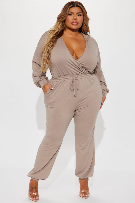 Fashion nova shop plus size jumpers