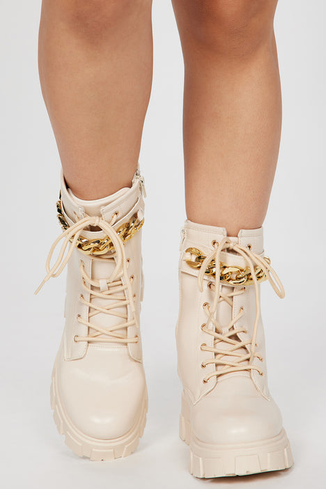 Buy combat boots near me outlet
