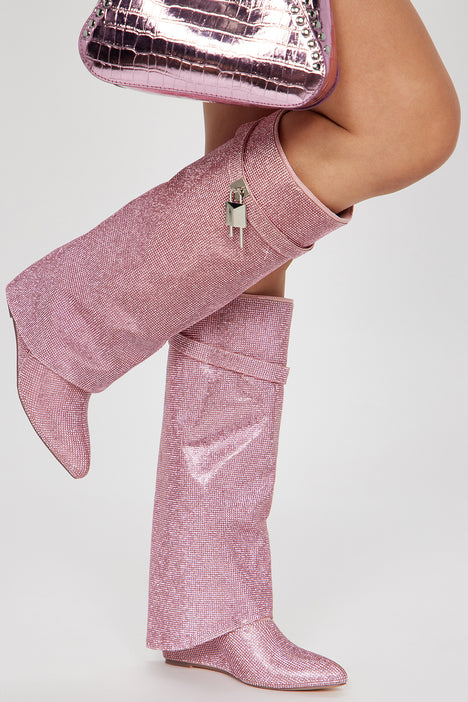 Fashion nova discount pink boots