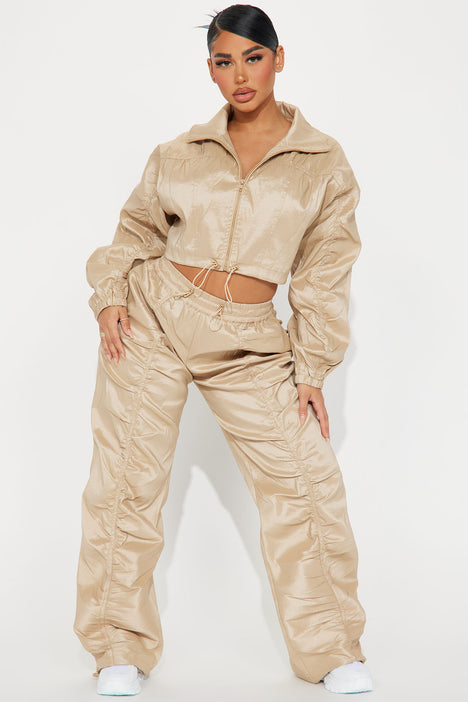 So Motivated Windbreaker Pant Set Taupe