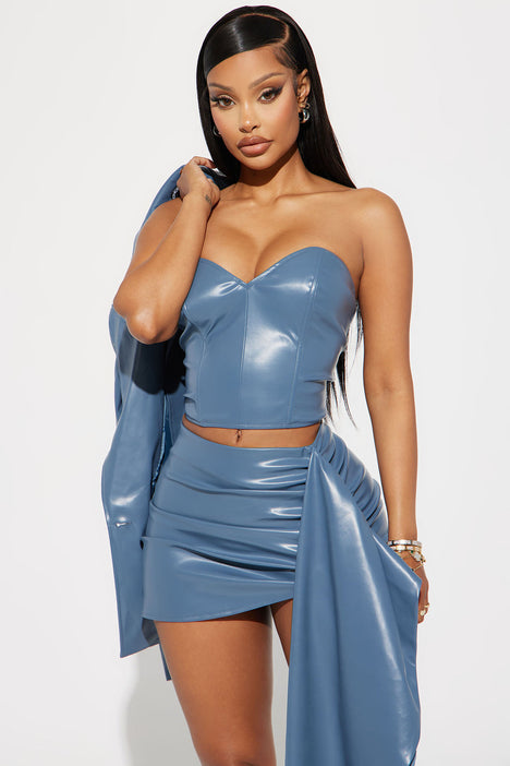 Womens navy leather skirt top