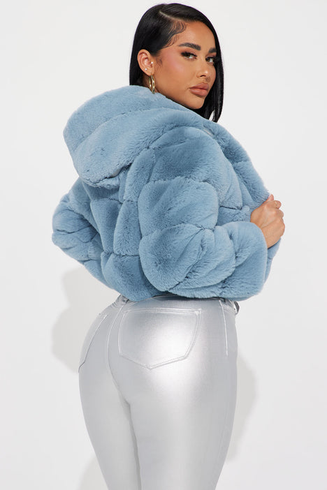 Fashion nova top blue fur coat