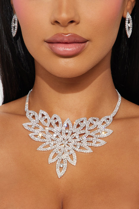 Fashion deals nova jewelry