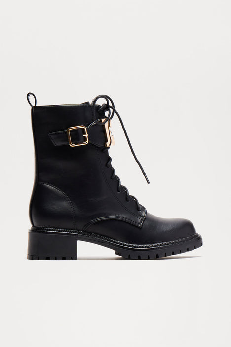 Fashion nova combat boots store